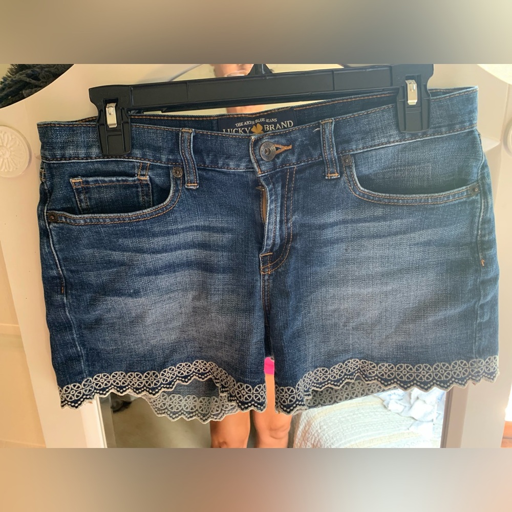 Lucky Brand Size 4/27 Abbey Short Blue Denim Jean Embroidered Hem Shorts
